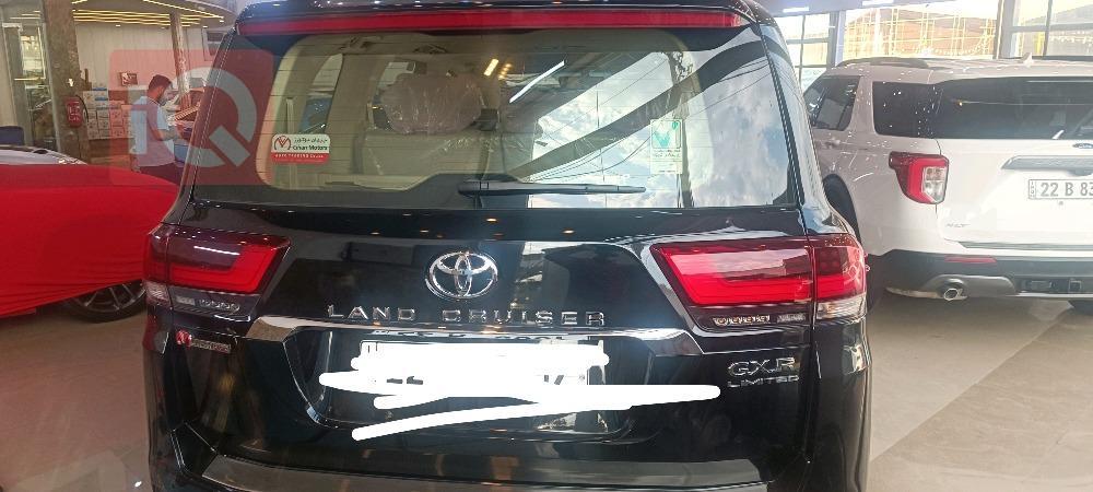 تويوتا لاندكروزر